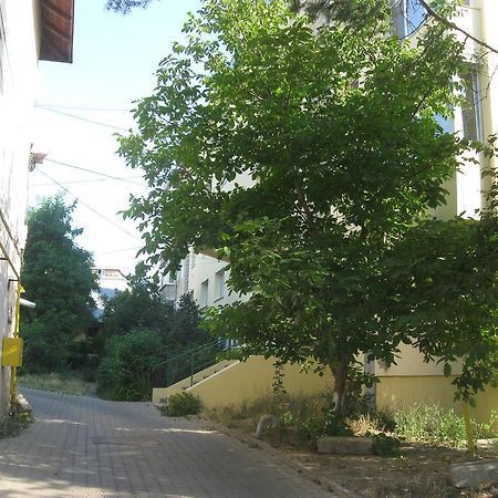Lary Apartament 수체아바 외부 사진