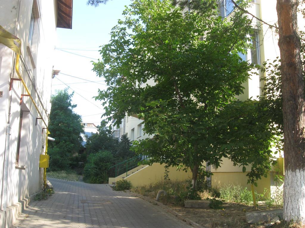 Lary Apartament 수체아바 외부 사진