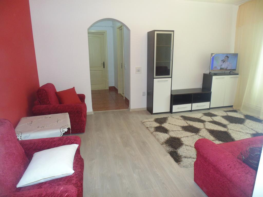 Lary Apartament 수체아바 객실 사진